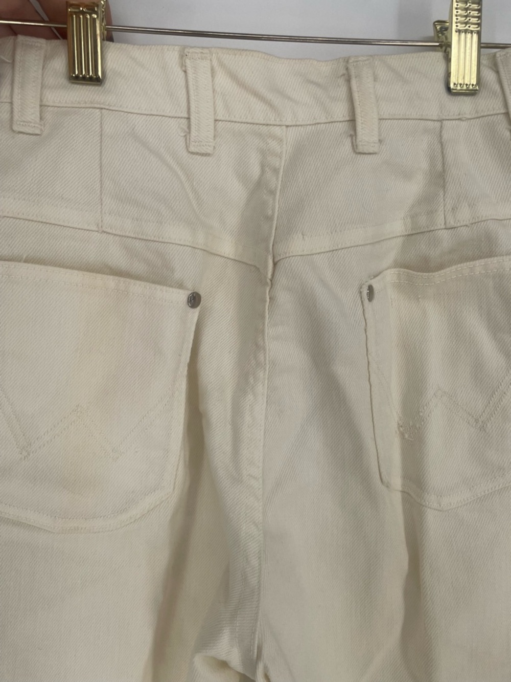 Vintage Wrangler Jeans Sanforized White Denim High Waisted Cut W Stitched Pocket - Picture 15 of 16